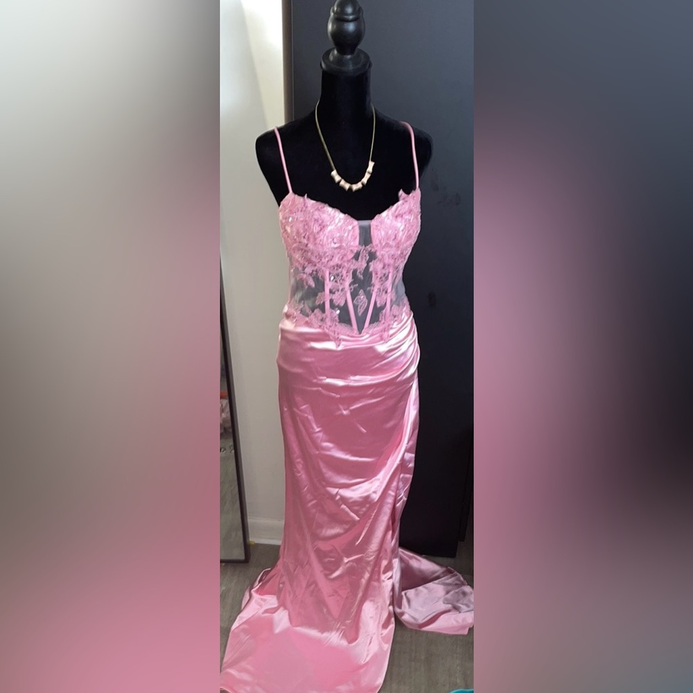 Bones Appliqué Satin Pink gown - Picture 1 of 6